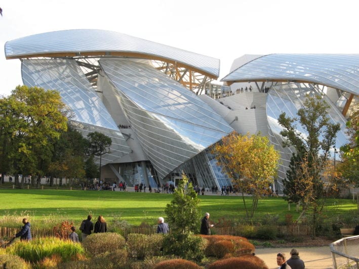 The Fondation Louis Vuitton, situated in the Bois de Boulogne, a stone's throw from the Jardin d'Acclimatation, opened its doors on 27 October 2014